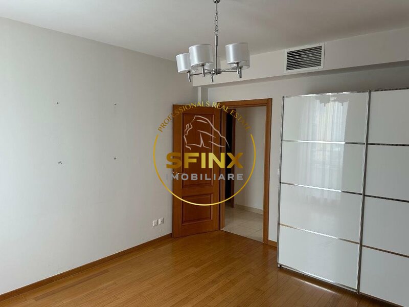 Herastrau 5 camere, 215 mp utili, terasa 110 mp, centrala proprie